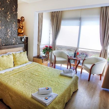 Villa Fokai Hotel Yenifoca Extérieur photo